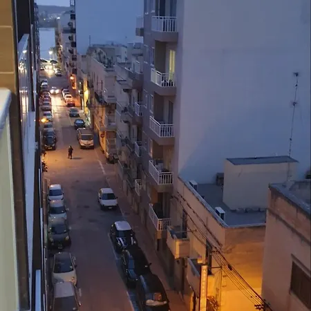 Centre Point Comfort * St. Paul's Bay